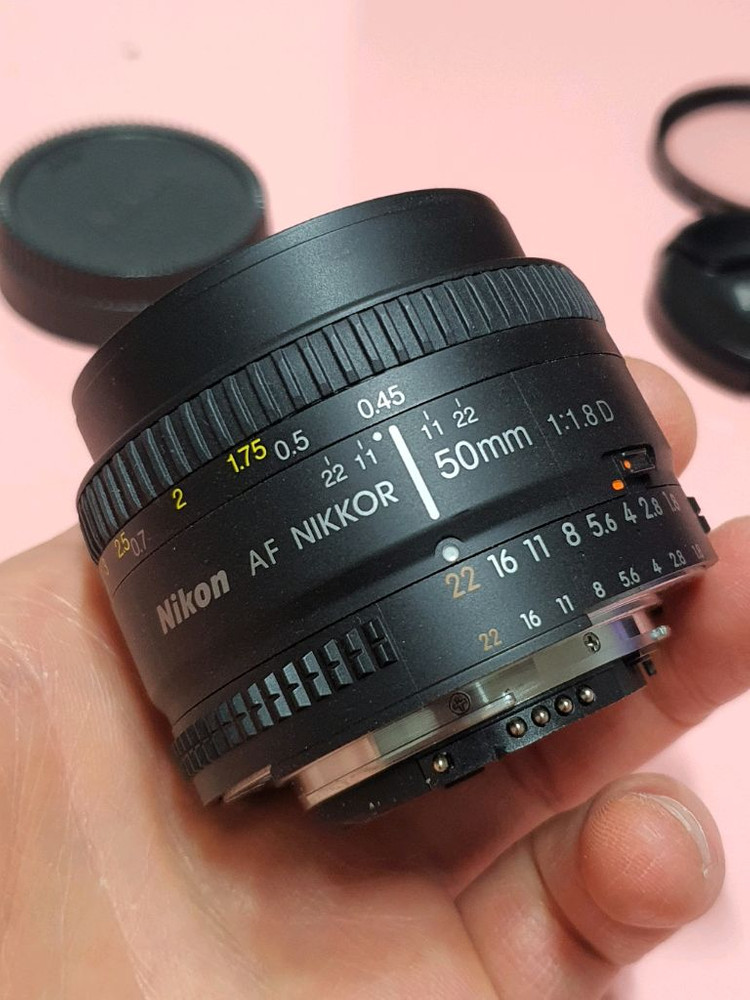 니콘 AF 50mm 1:1.8D 이미지