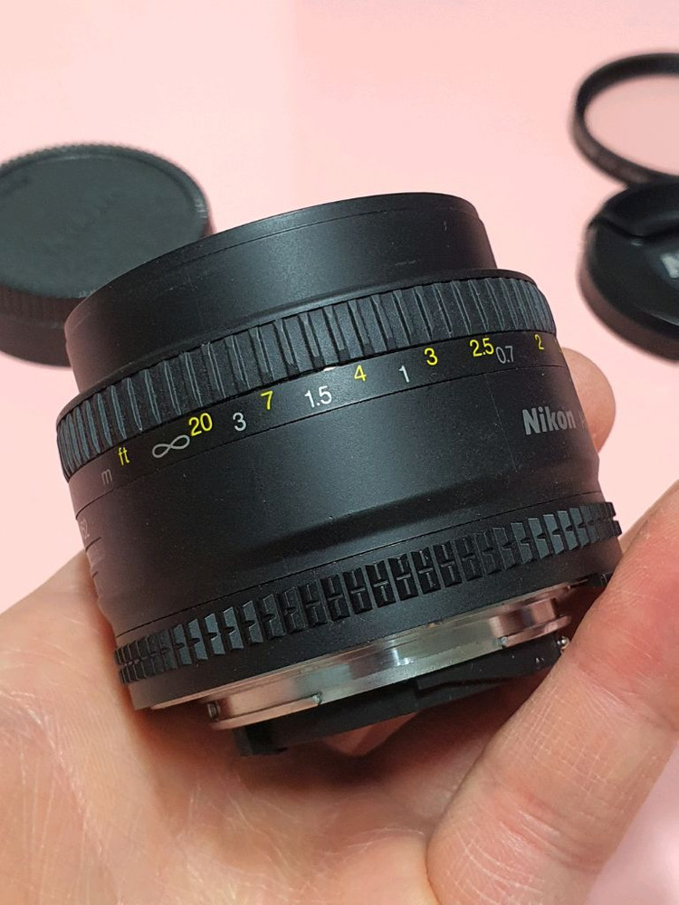 니콘 AF 50mm 1:1.8D 이미지