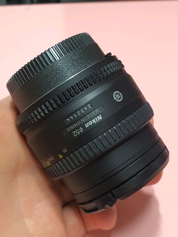 니콘 AF 50mm 1:1.8D 이미지