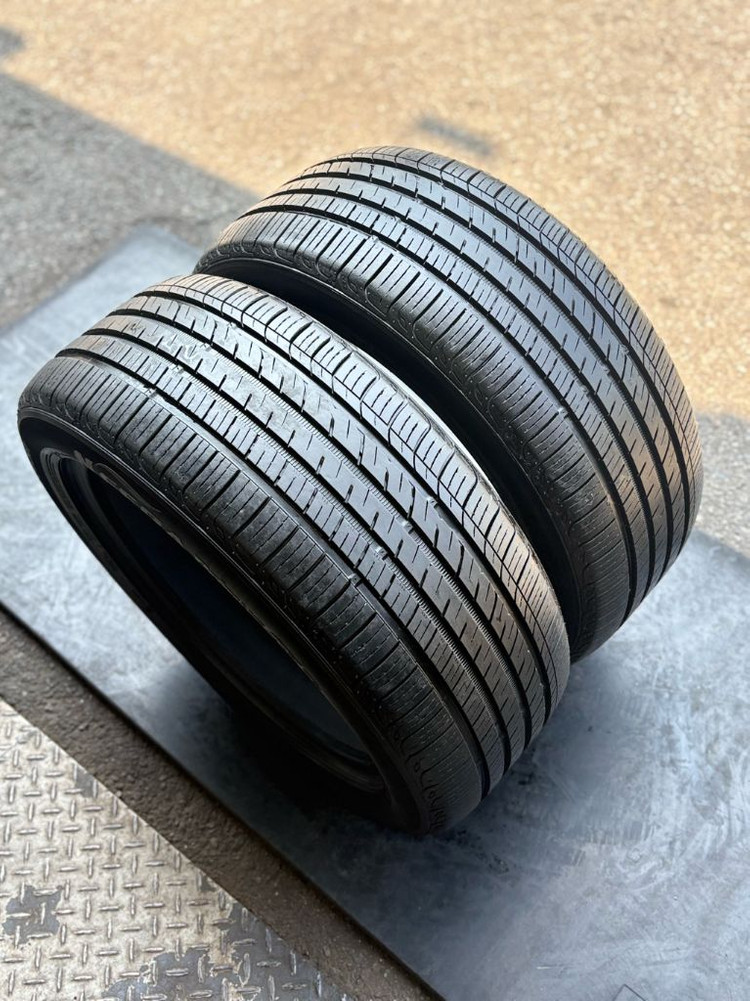 중고타이어 s급 225/50R 17 2짝 판매합니다 이미지