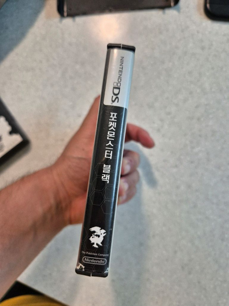 닌텐도ds 포켓몬스터 블랙 곽칩 팝니다 이미지