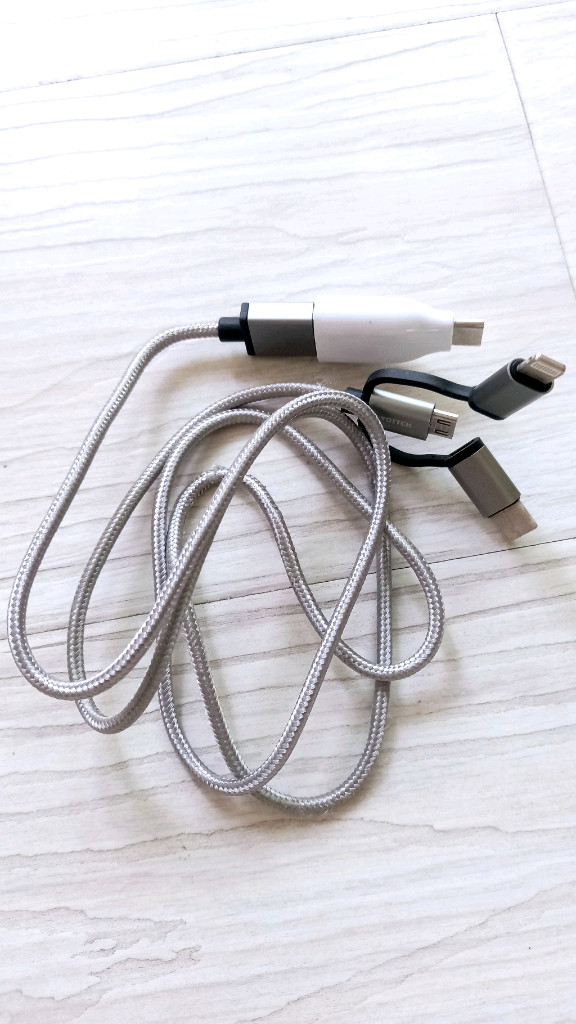 VGA케이블/ USB-C to VGA 어댑터/ 3in1 멀티 충전 케이블 이미지
