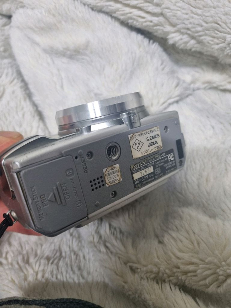 소니 dsc-v1 빈티지 디카 레트로 카메라 이미지