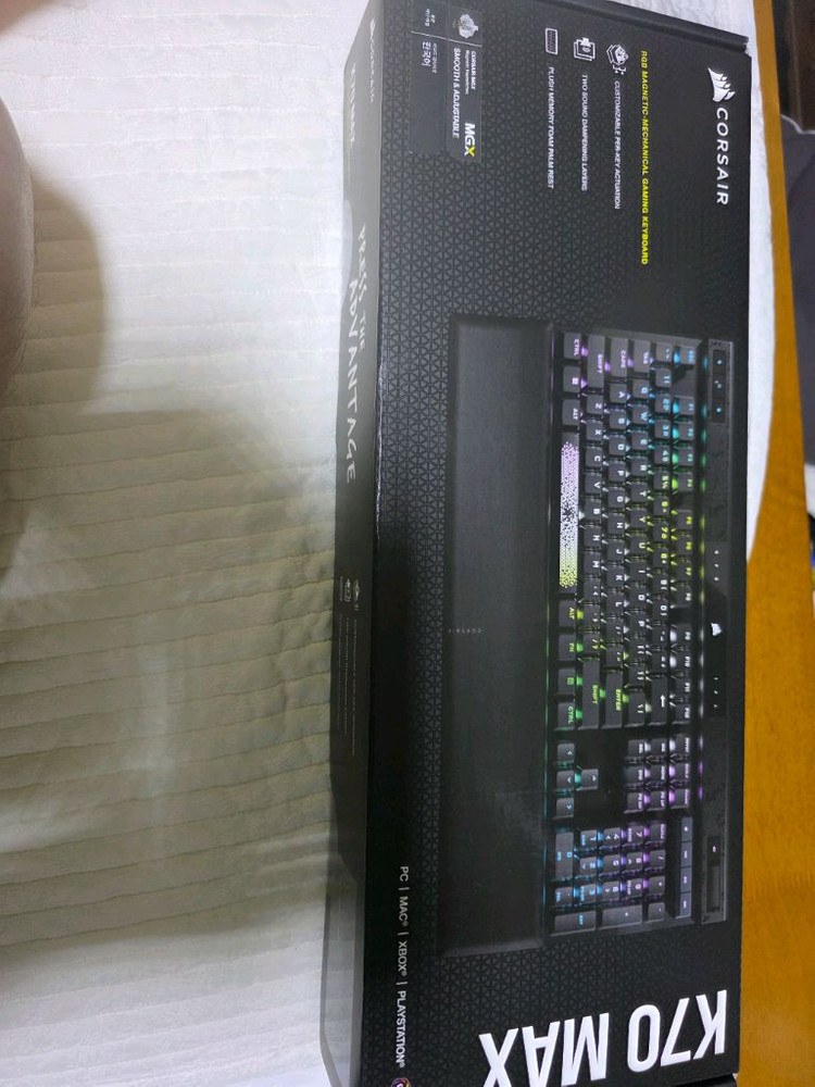 (새상품)K70 MAX RGB MGX자석축게이밍 기계식 키보드 이미지