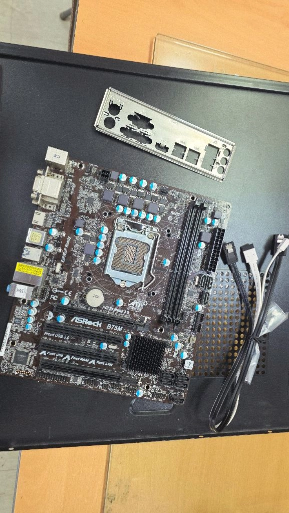 i5 3570 cpu + Asrock B75M 메인보드 이미지