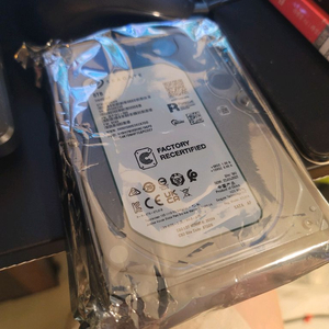 아이언울프 8테라 ironwolf 8tb hdd 이미지