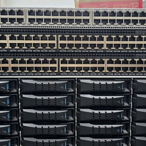 시스코 3172TQ 10G 허브 48포트 스위치 + 델 S4048T-ON 10G 48포트 스위치 2대 이미지