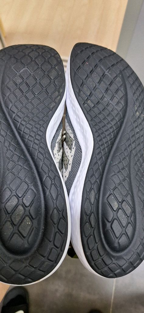 아디다스 매쉬 운동화(250Size) 이미지