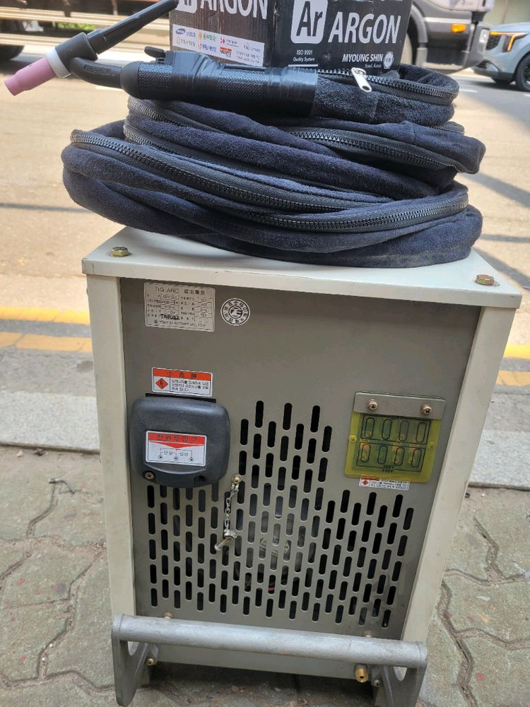 인버터 알곤용접기 500A 이미지