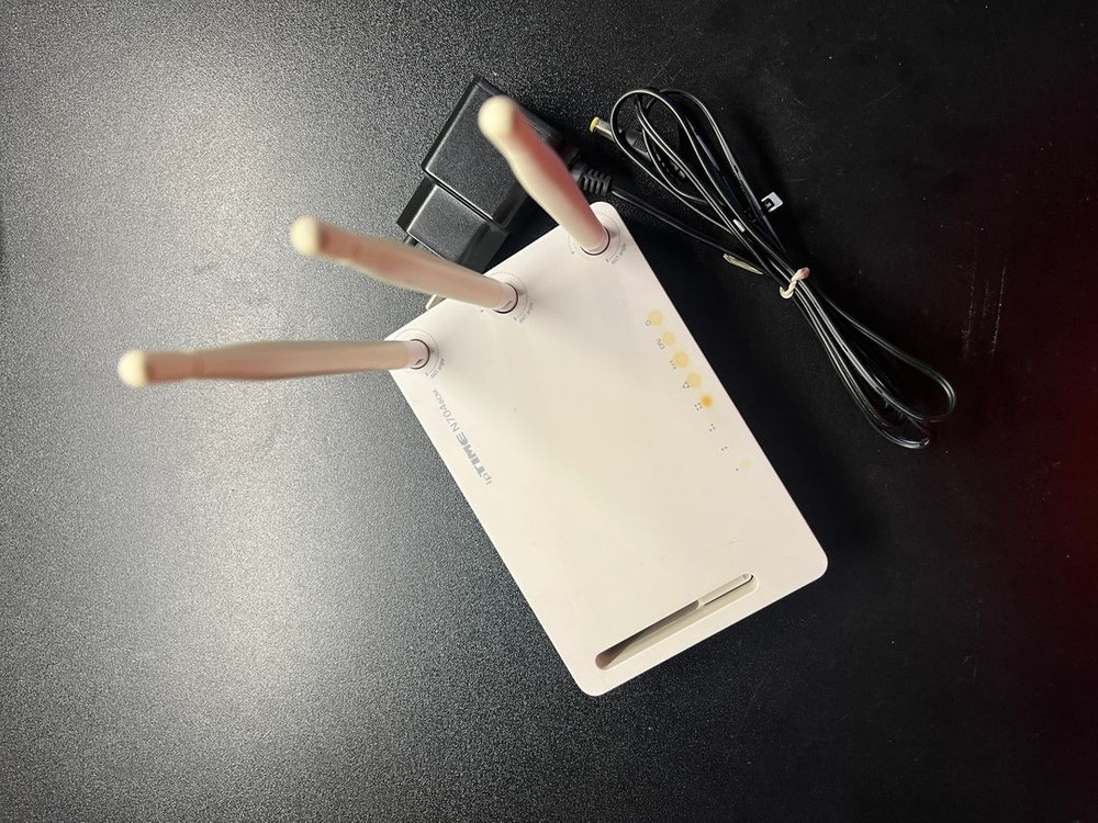ipTIME N704 아이피타임 인터넷 무선 와이파이 공유기 이미지