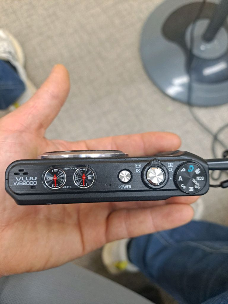 컴팩트 디지털카메라 이미지