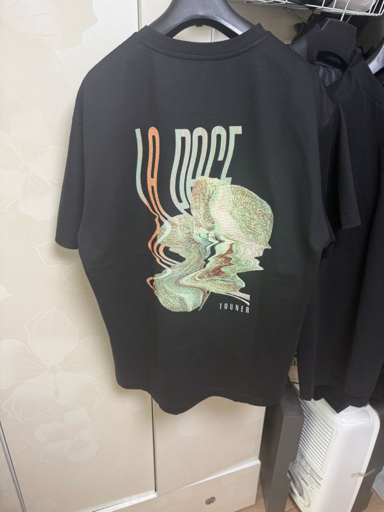 타임옴므 렌티큘러 그래픽 하프 슬리브 티셔츠 이미지