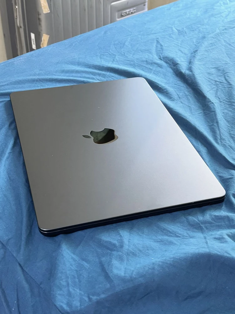 [급처]맥북에어 13인치 M2 미드나이트 / 8GB RAM / 512GB SSD 이미지