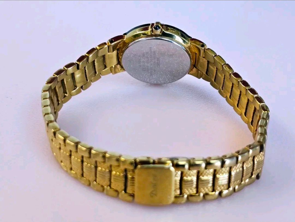 세이코 돌체(Seiko Dolce) 고급 금장 세라믹 드레스 워치 이미지