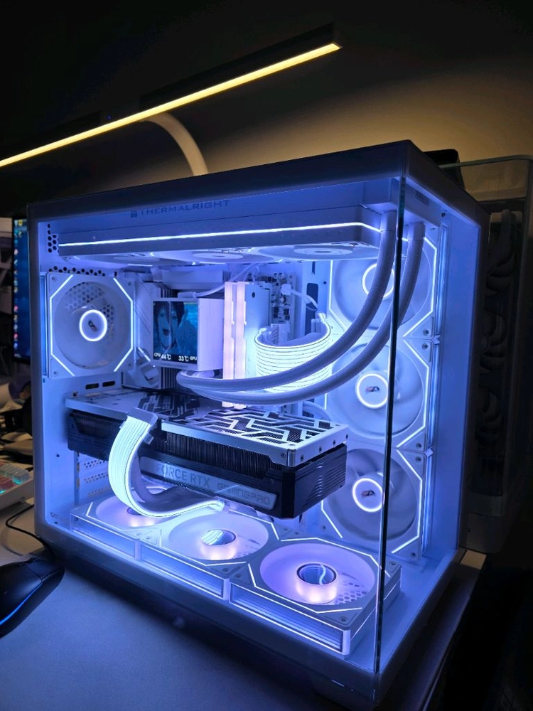 라이젠7 9800X3D RTX4080 본체 팝니다 이미지