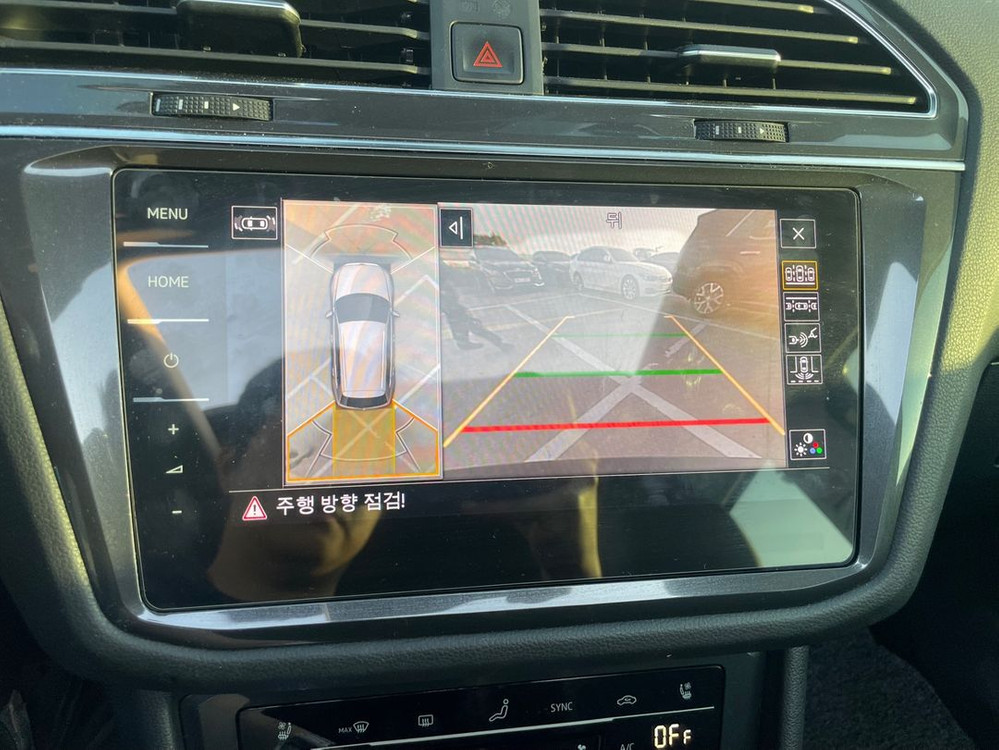 티구안 올스페이스 2.0 TSI 프레스티지 중고차 23년11월 29953km 완전무사고 입니다. 이미지