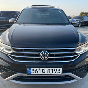 티구안 올스페이스 2.0 TSI 프레스티지 중고차 23년11월 29953km 완전무사고 입니다. 이미지