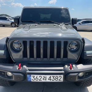 랭글러 (JL) 2.0 루비콘 4도어 23년09월 57877km 완전무사고 A급상태 이미지