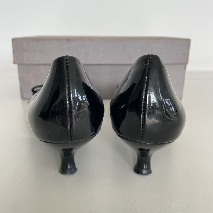 페라가모 225-230 블랙 페이던트 바라 펌프스 이미지