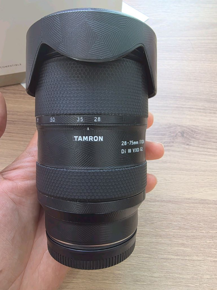 소니 탐론 2875 G2. 이미지