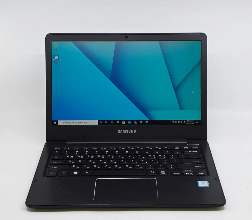 삼성 노트북5 NT501R3M i5 SSD 256GB 중고 노트북 사무,업무 13인치 - 안심되는 중고거래