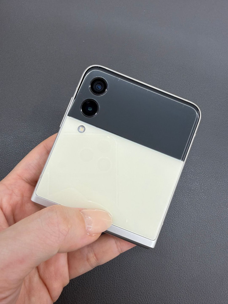 [대전 중고폰] 갤럭시 Z플립3 256GB 크림/ S급 / 실사진 / 025570 이미지