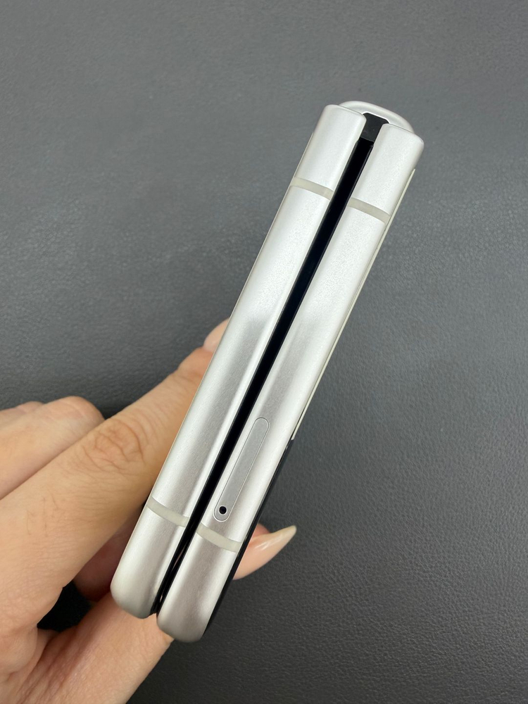 [대전 중고폰] 갤럭시 Z플립3 256GB 크림/ S급 / 실사진 / 025570 이미지