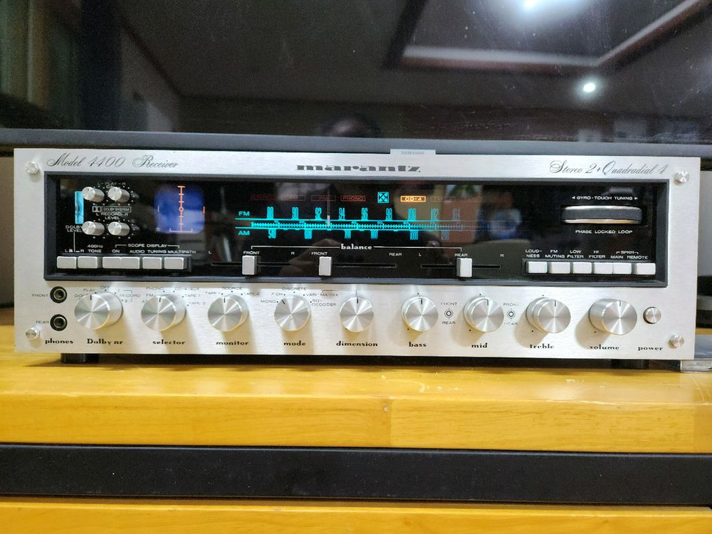 마란츠 4400리시버 앰프 이미지