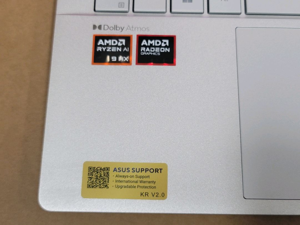 ASUS 비보북 S 14 M5406WA 14인치 라이젠AI 9 HX 370 신형 노트북 이미지