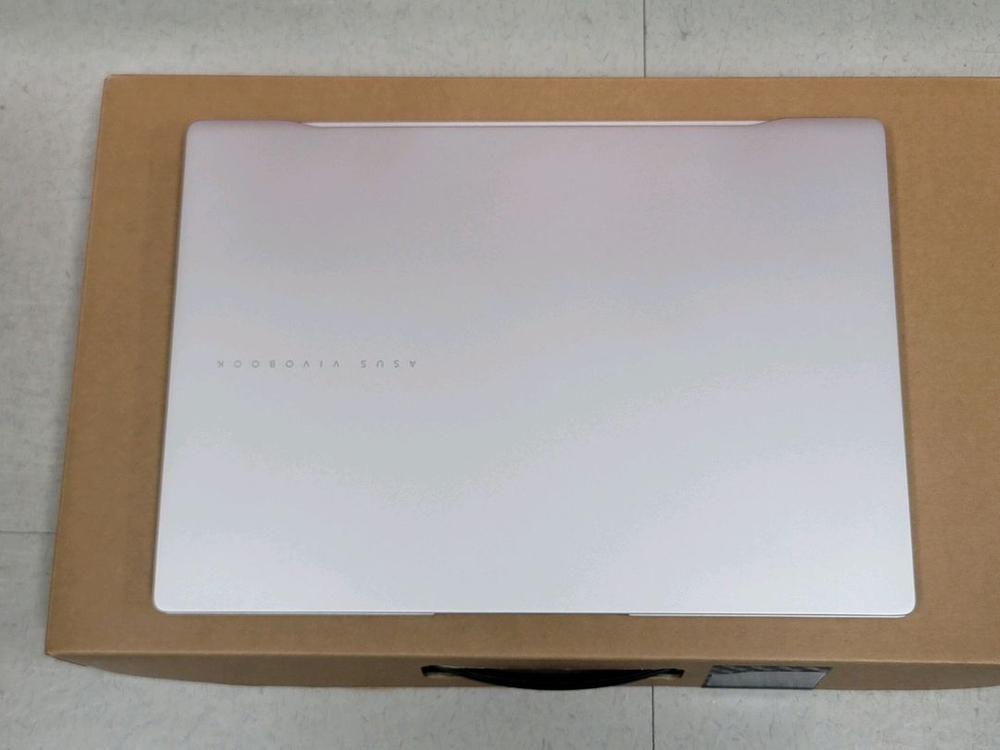 ASUS 비보북 S 14 M5406WA 14인치 라이젠AI 9 HX 370 신형 노트북 이미지