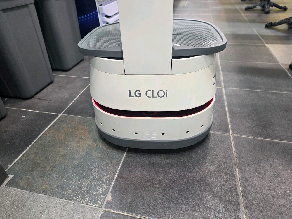서빙로봇 LG클로이 완납 렌탈비용 없음 이미지