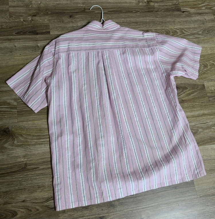 버버리 카라 반팔셔츠 반팔티맨투맨자켓패딩루이비통프라다디올셀린느톰브라운몽클레어스톤아일랜드에르메스준지프라다 이미지