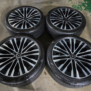 벤츠 W223 S580 S450 20인치 정품 휠타이어 이미지