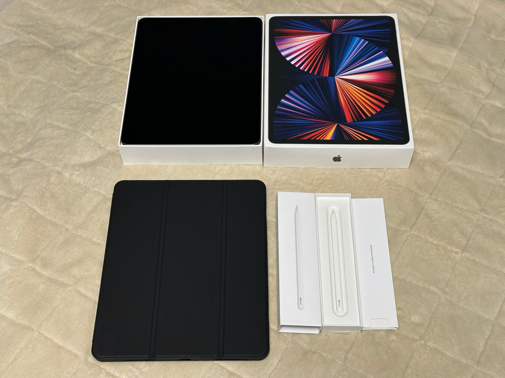 아이패드 프로 12.9인치 5세대 M1 상태최상 (애플펜슬 2세대 포함) iPad OS 17 이미지