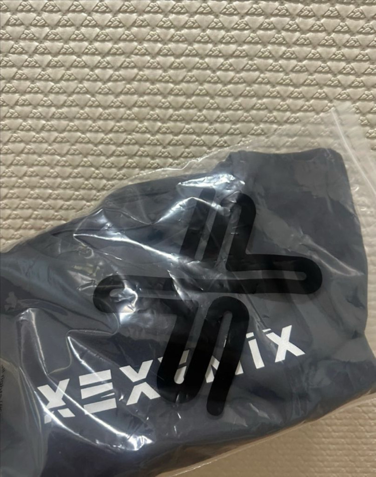 젝시믹스 헤바 크롭탑 제트챠콜 이미지