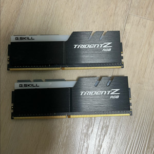 지스킬 트라이던트Z DDR4 8GBX2 16GB 이미지