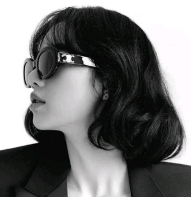 셀린 트리오페 오벌 선그라스 이미지
