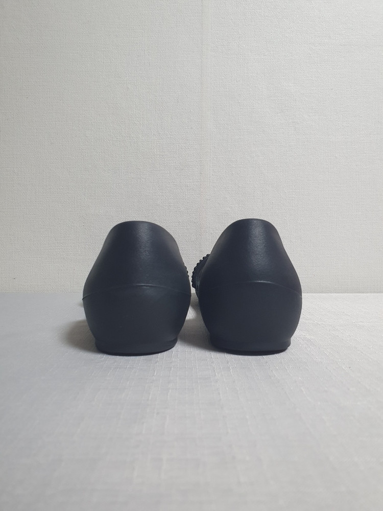 240mm 크록스 리나 엠벨리쉬드 도르세이 샌들 블랙 이미지