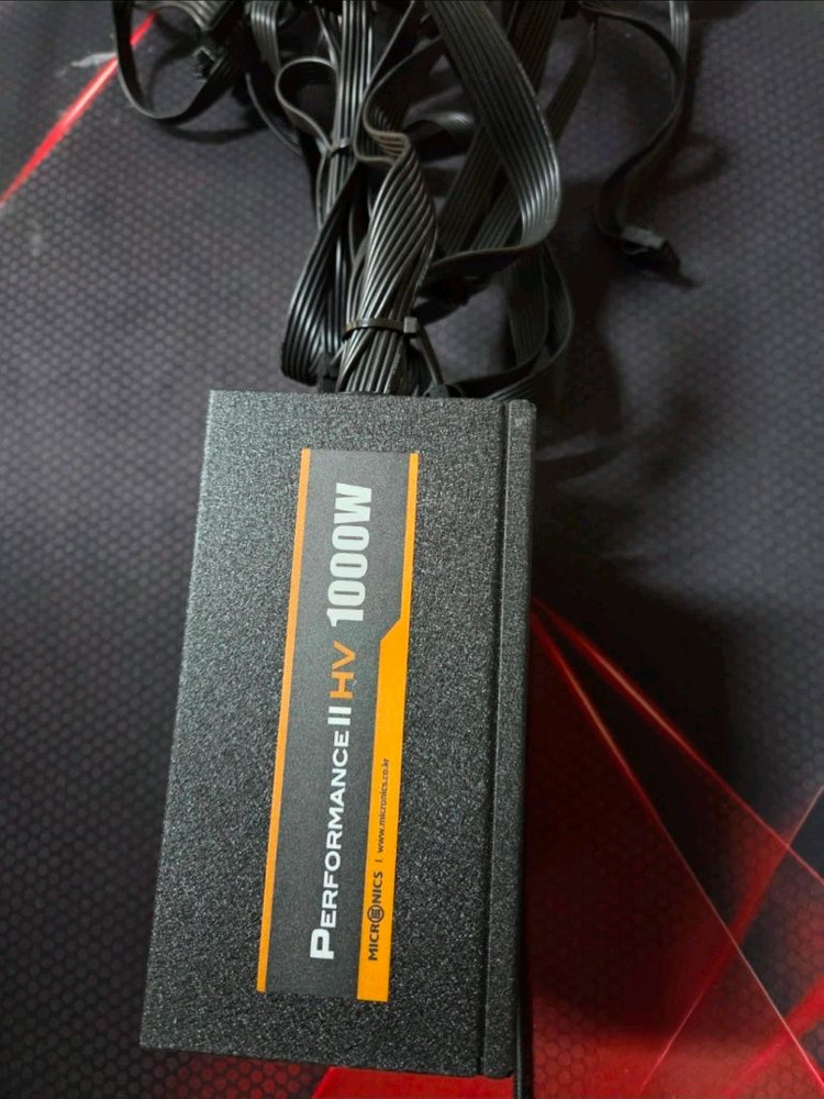 마이크로닉스 Performance II HV 1000W 파워 서플라이 모듈러 이미지