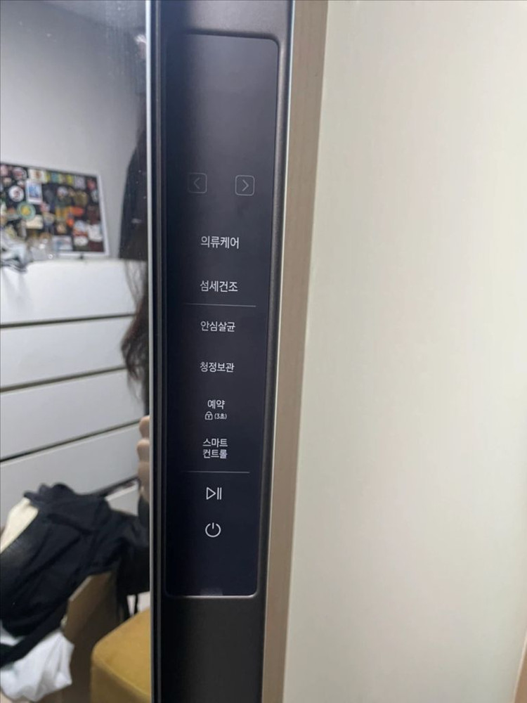 삼성 비스포크 에어드레서 5구 새틴미러 패널 DF10A9500CG 이미지