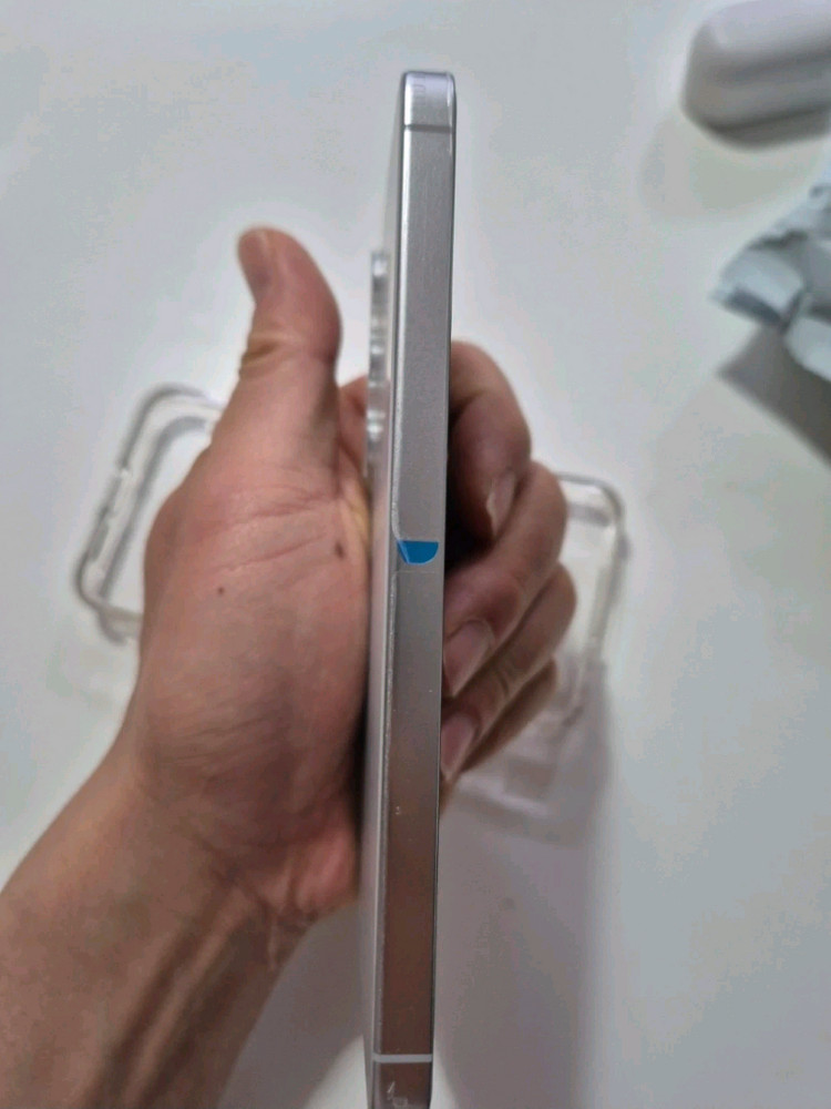 (개인)갤럭시s24 그레이 512GB(액정 등 교체) 팜 이미지