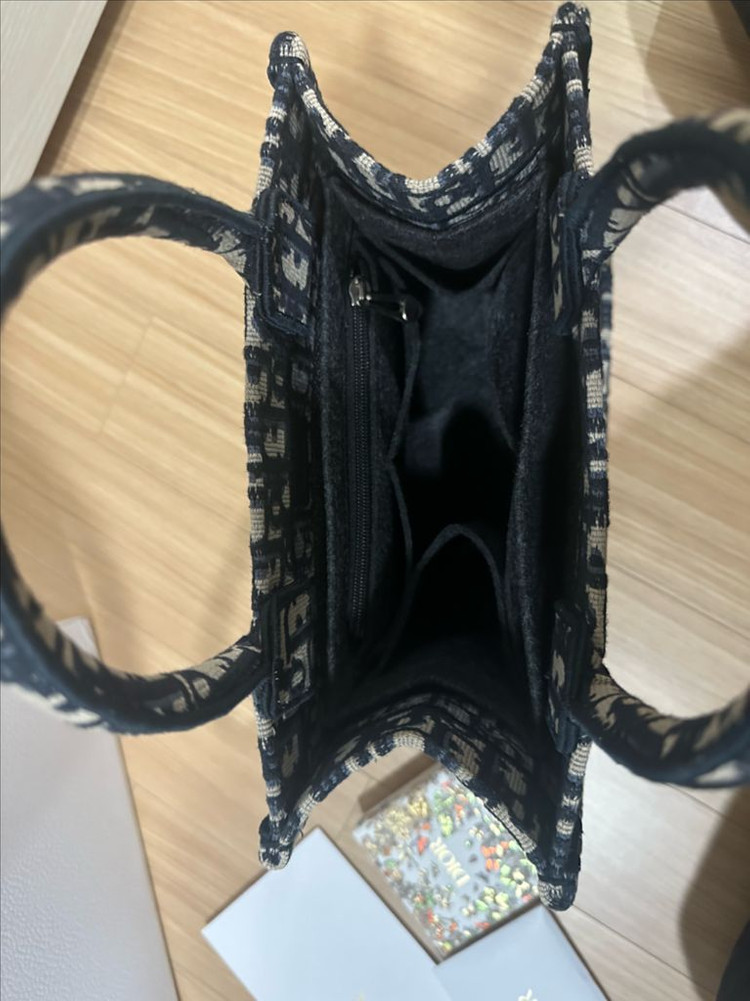 디올 오블리크 북토트 스몰 (+스카프포함) 이미지