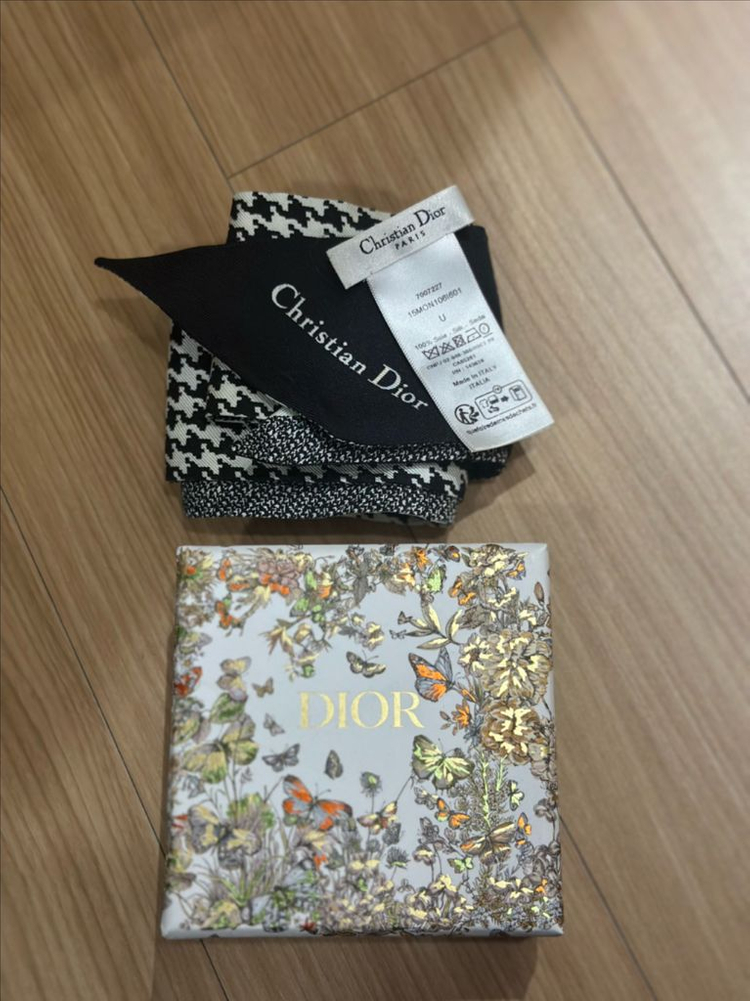 디올 오블리크 북토트 스몰 (+스카프포함) 이미지