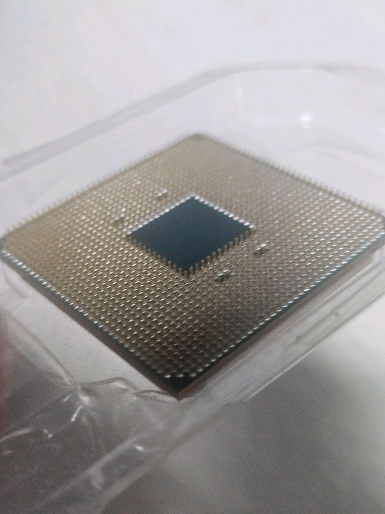 AMD 라이젠9 5950X CPU 이미지