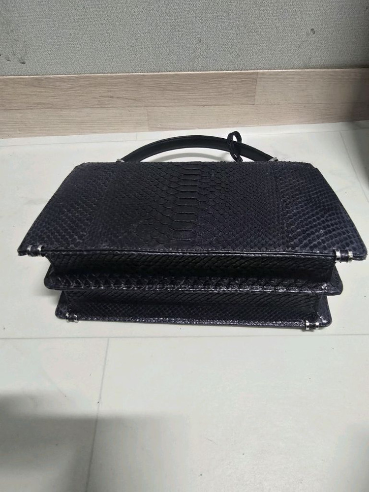 잘모이 네이비 가죽 토트백 이미지