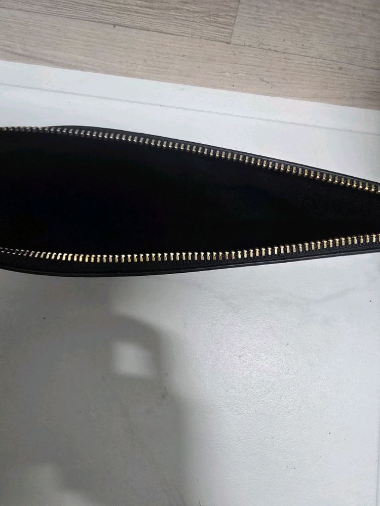 코치 블랙 파우치 지갑 이미지