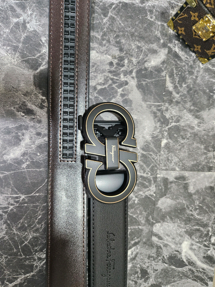 ( 편안한 착용감의 페라가모 자동벨트) 이미지