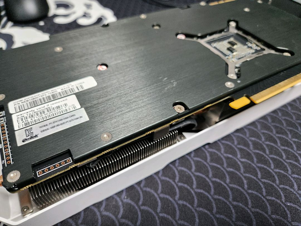 이엠텍 GTX 1080 제트스트림 고장 이미지