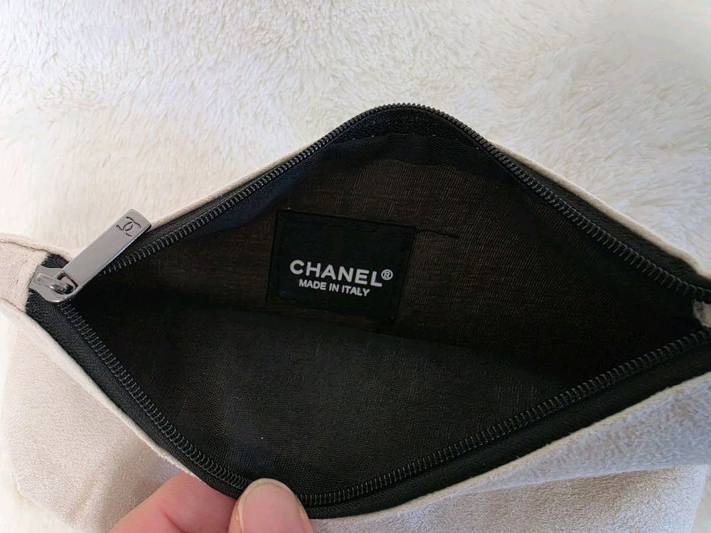 샤넬 카드지갑 파우치 이미지