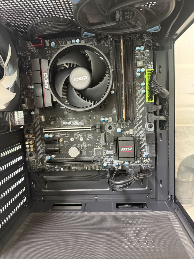 새상품 AMD 라이젠5 2400G/ssd 256GB/1TB/8GB 이미지